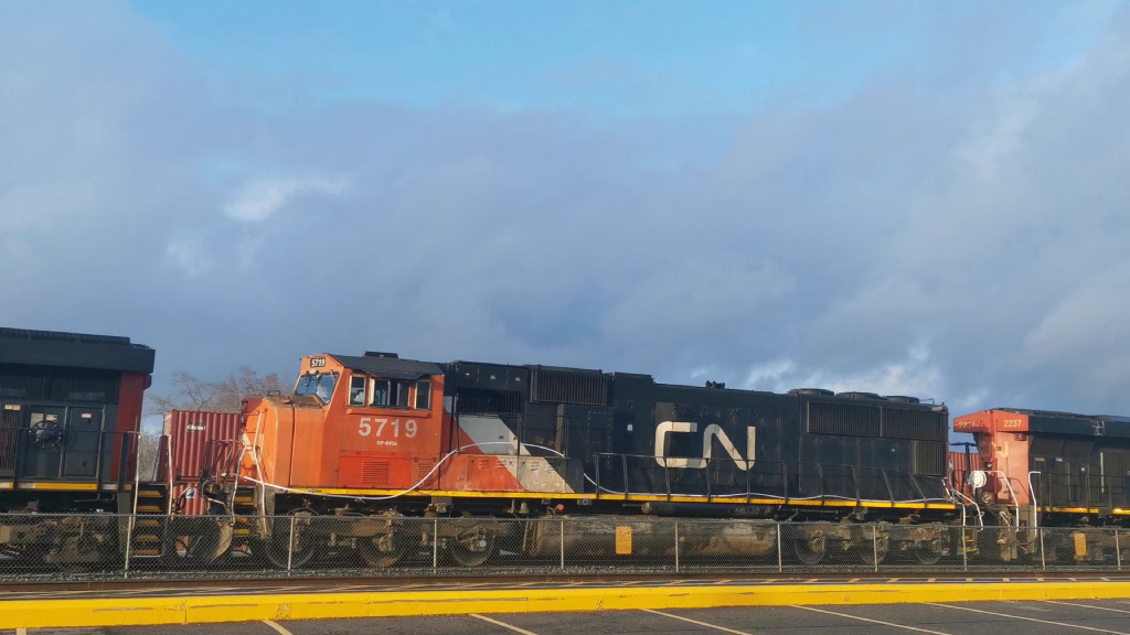 CN 5719